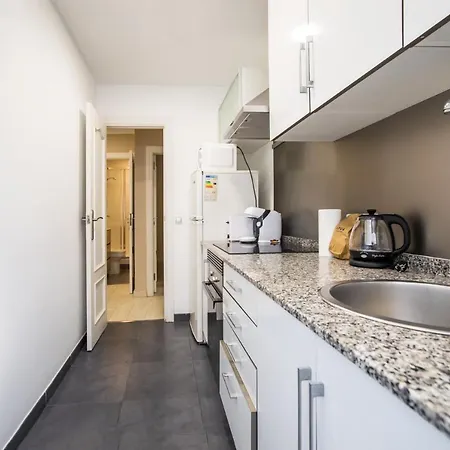 12Tog1035 - Spacious Apartment Near Camp Nou L'Hospitalet de Llobregat Exterior photo