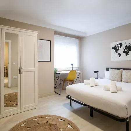 12Tog1035 - Spacious Apartment Near Camp Nou L'Hospitalet de Llobregat Exterior photo