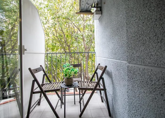 12Tog1035 - Spacious Apartment Near Camp Nou